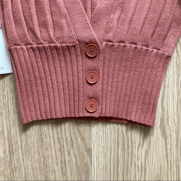 [Sold off app] Wilfred Plunge Front Cardigan - Picture 5 of 7